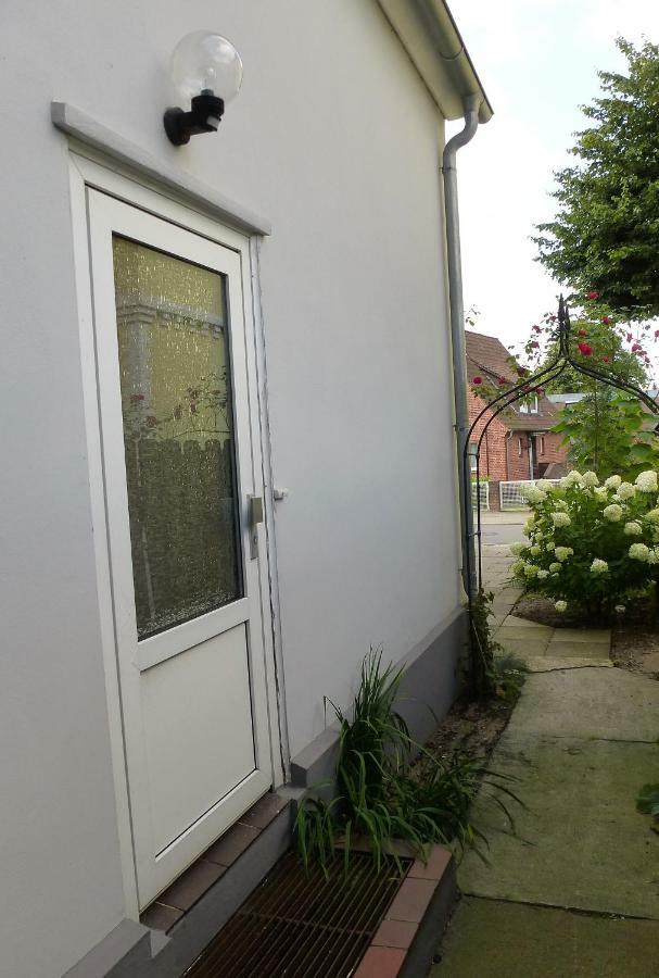 Schwalbennest Appartement Geesthacht Buitenkant foto